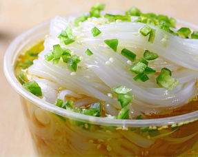 餐飲產(chǎn)業(yè)鏈中的核心角色 批發(fā)商、生產(chǎn)商、供應商與現(xiàn)代化管理
